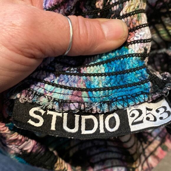 Studio 253 Floral Palazzo Pants Women size Small - Picture 6 of 10